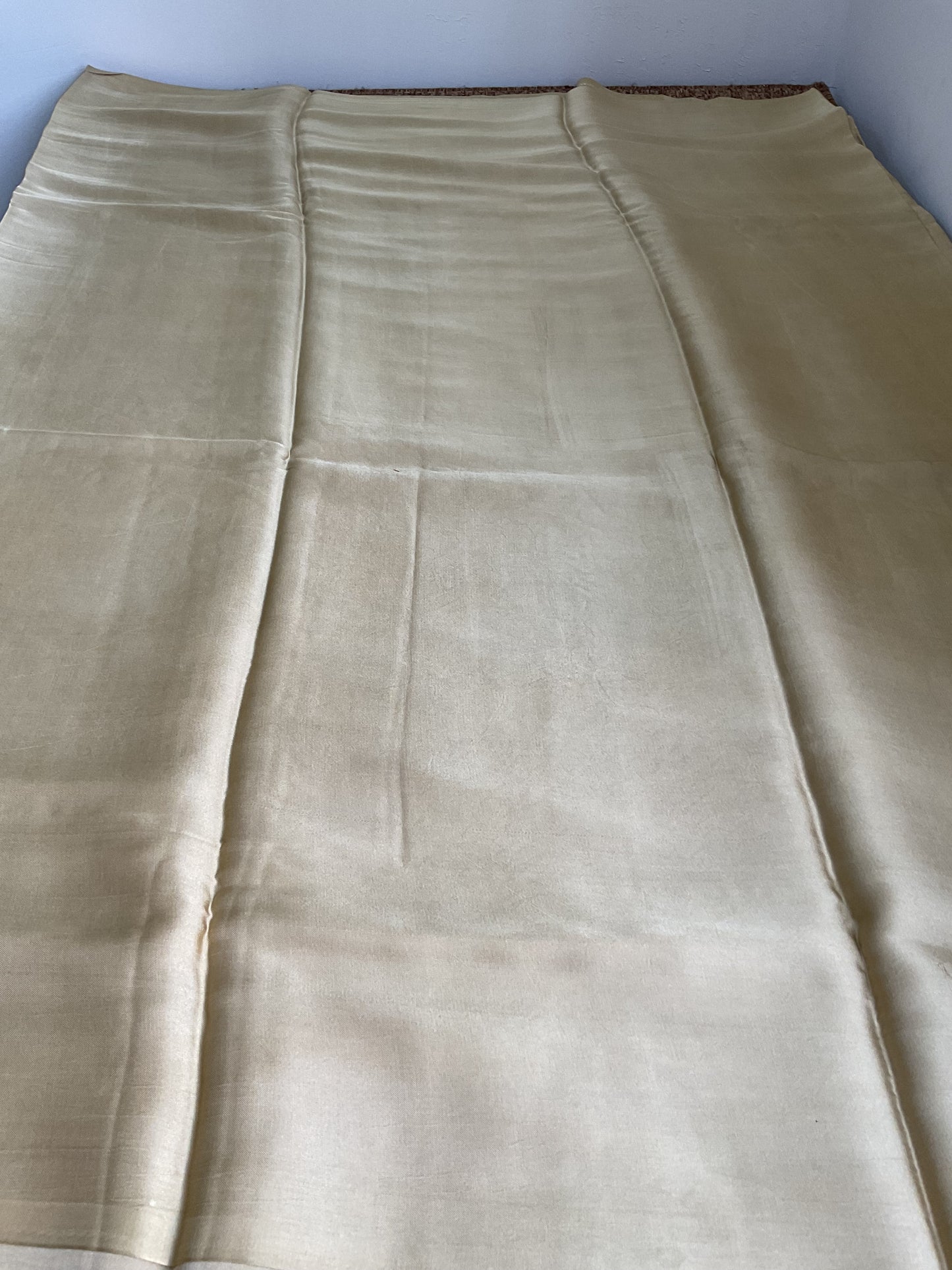 Gajji Silk saree(Cream)