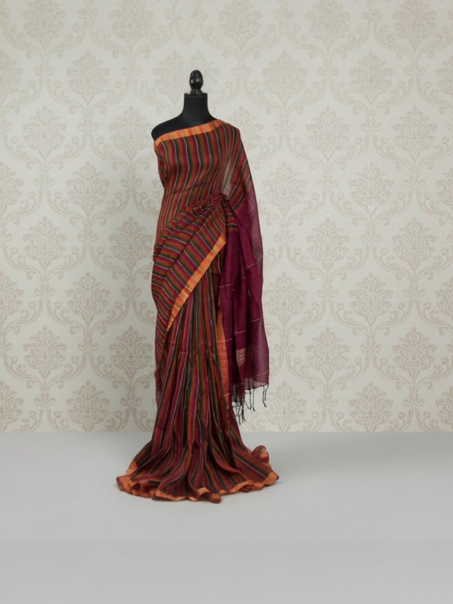 Handloom Linen saree(Dark pink)