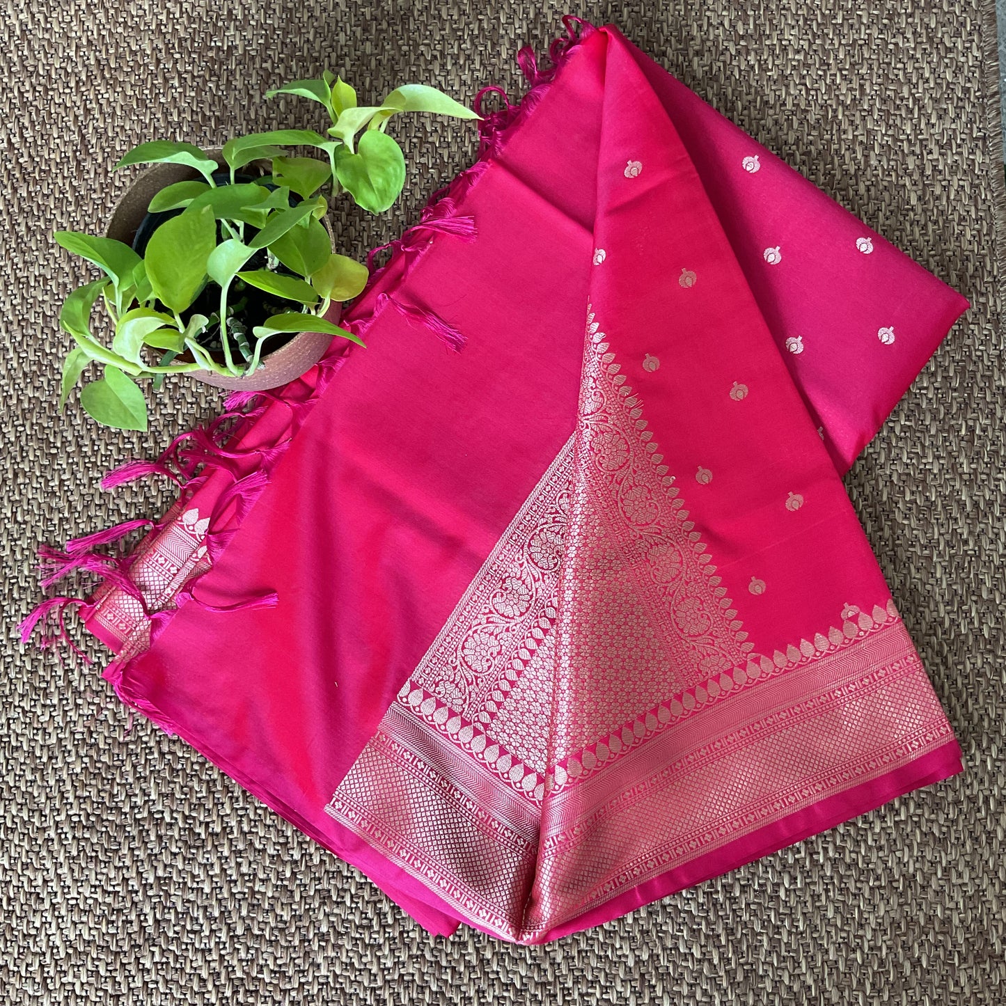 Gajji jari butta silk saree