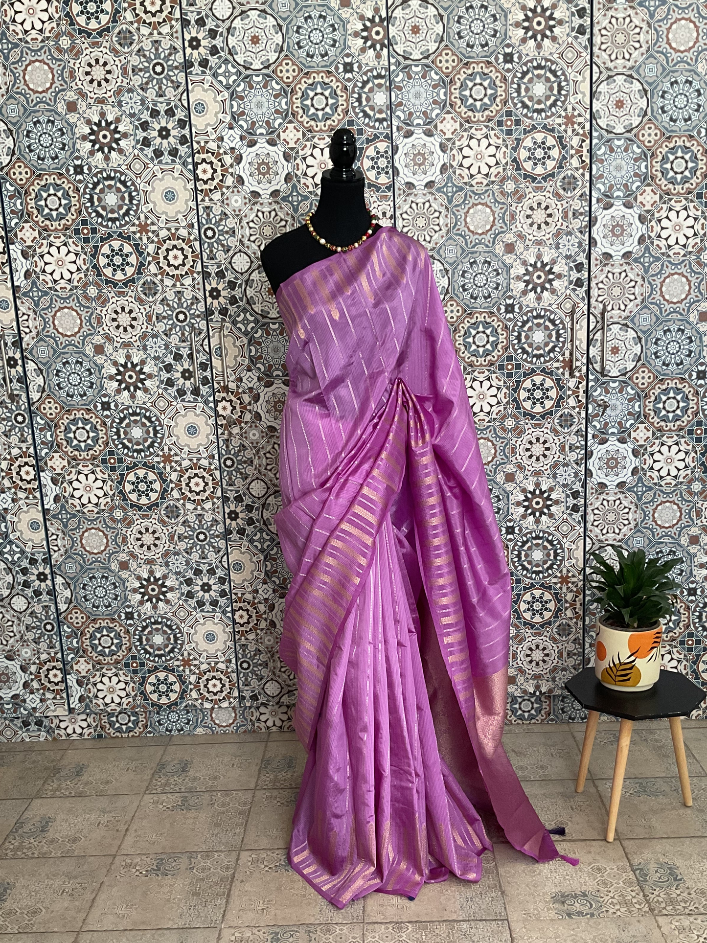 Lilac tussar temple border saree(01)