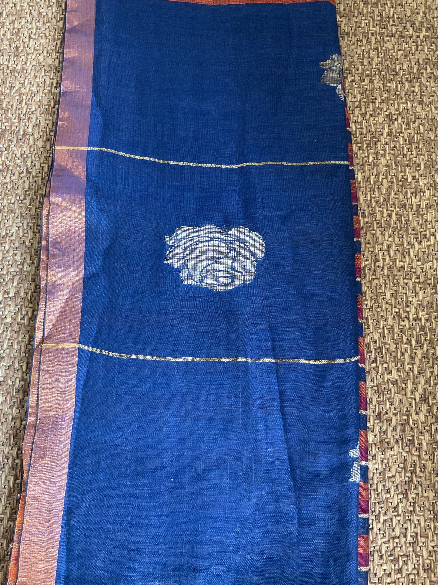 Handloom Linen saree(blue)