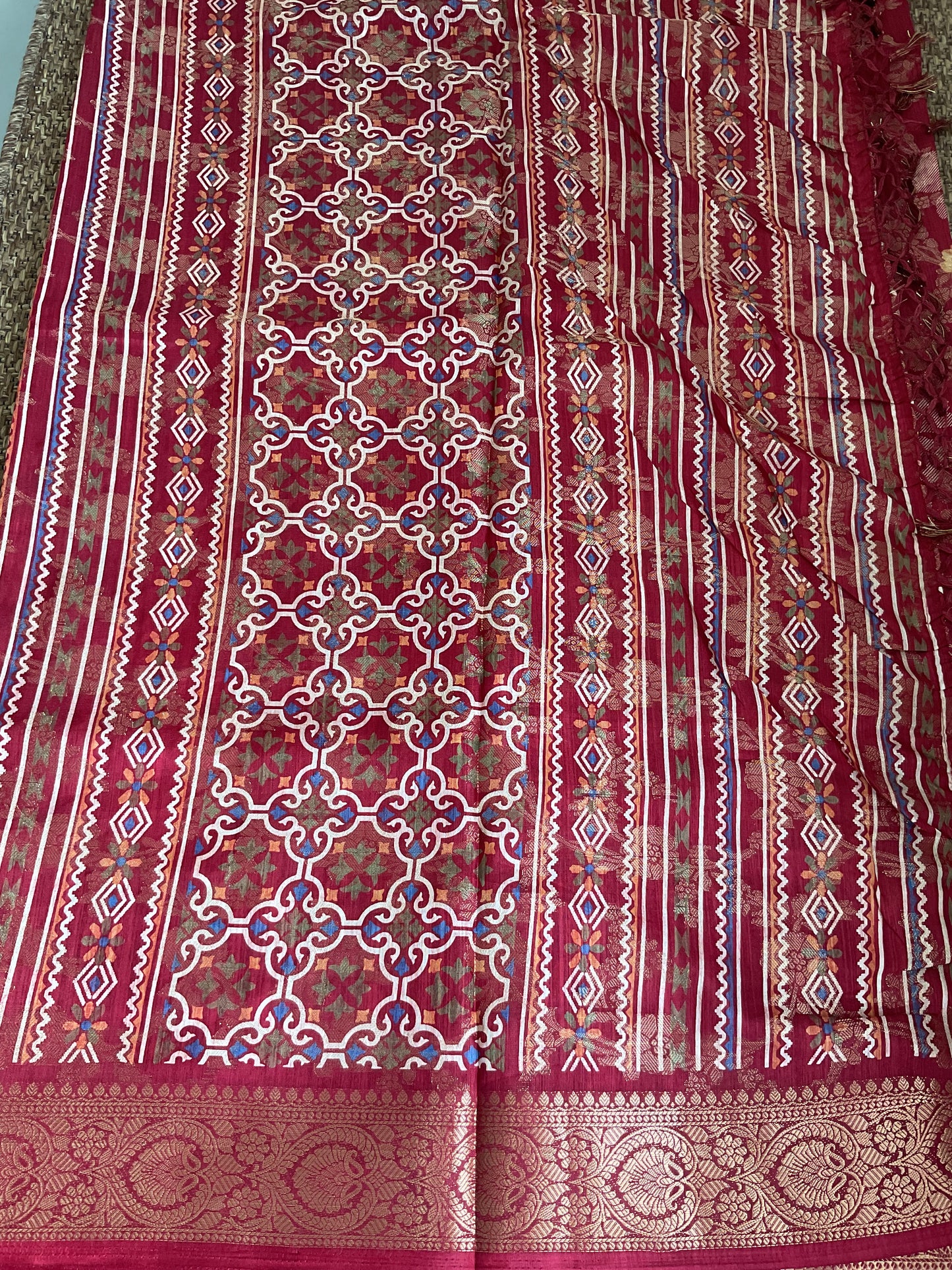 Fancy Floral Zari Weaving Saree | Elegant Festive Collection