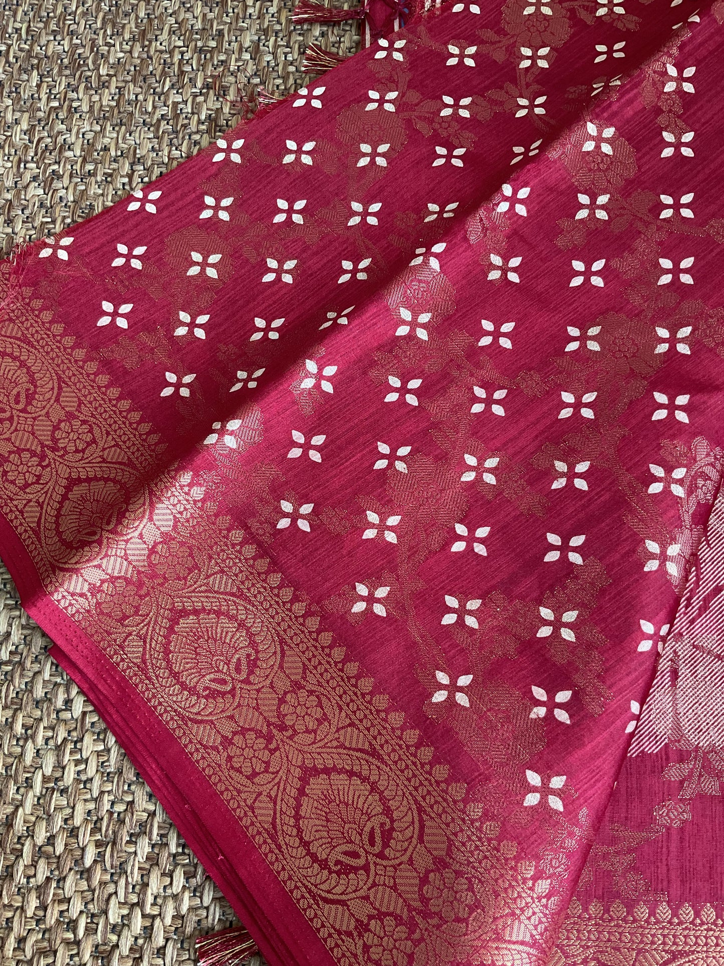 Fancy Floral Zari Weaving Saree | Elegant Festive Collection