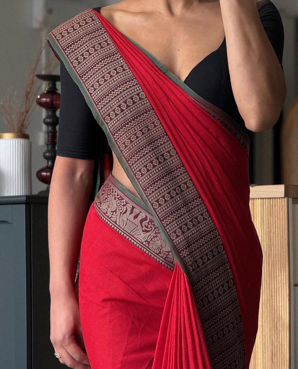 Narayanpet saree with elephant border (Red)