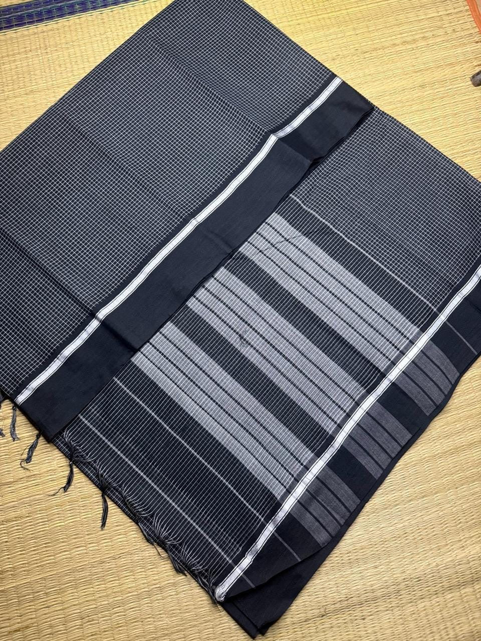Black Checks Pattedanchu Cotton Saree