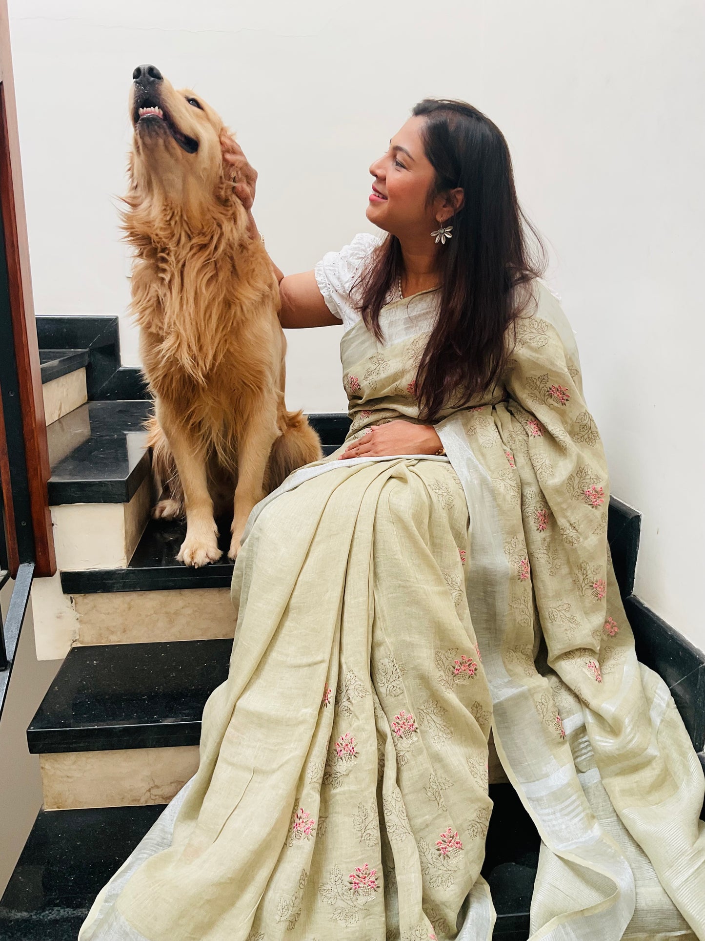 Linen saree with Kantha embroidery(Pastel lime green)