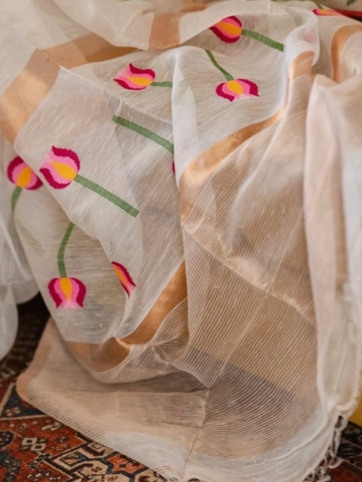 Pure Handoven Muslin jamdani linen silk saree(Ivory petal grace)