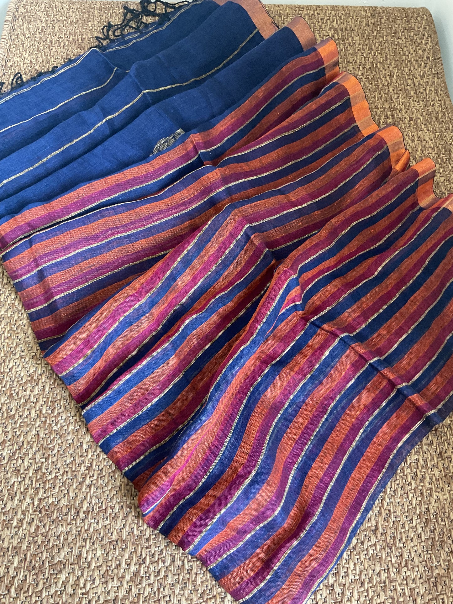 Handloom Linen saree(blue)