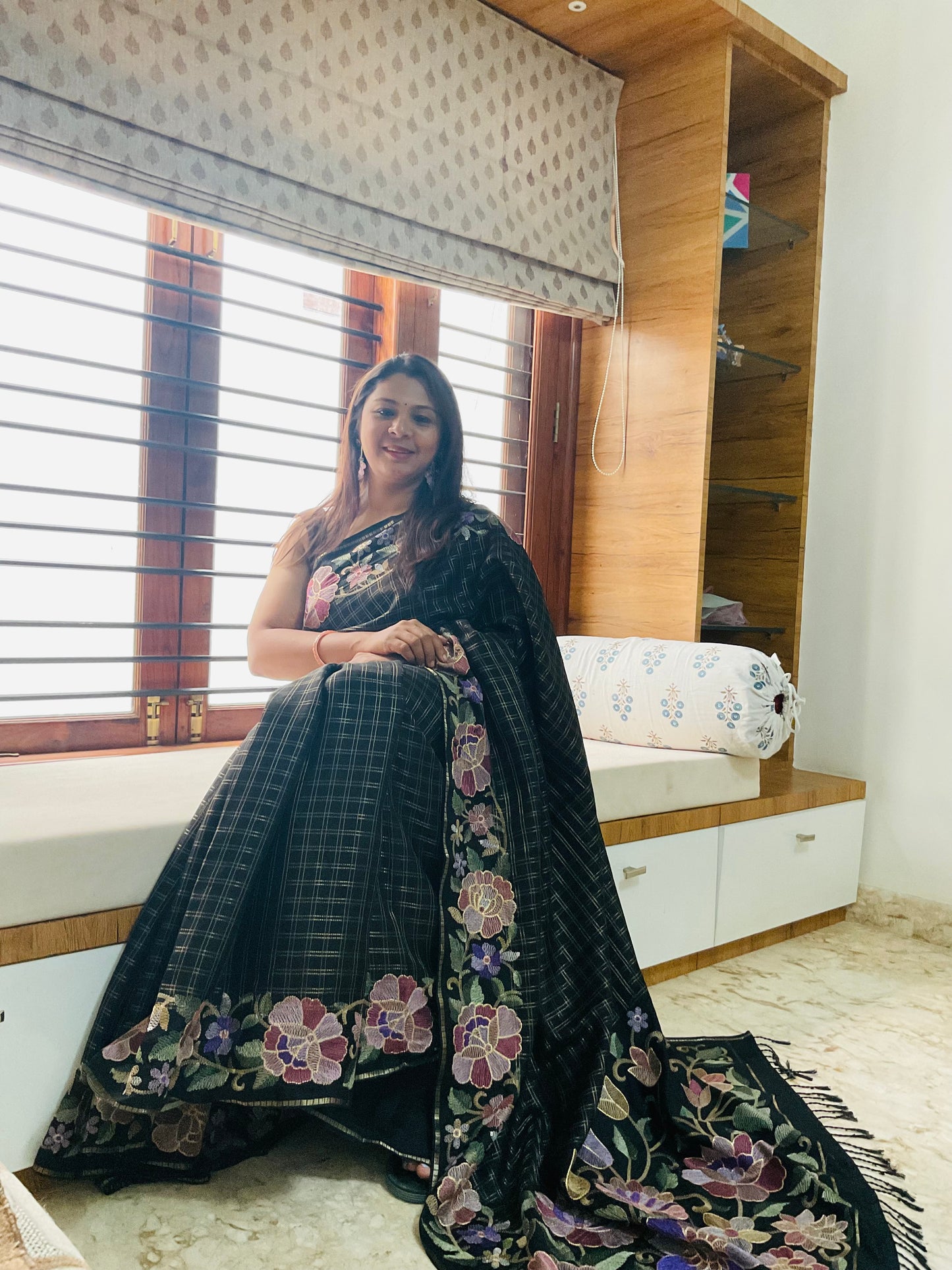 Fancy viscose saree-(Black Korean machine embroidery)