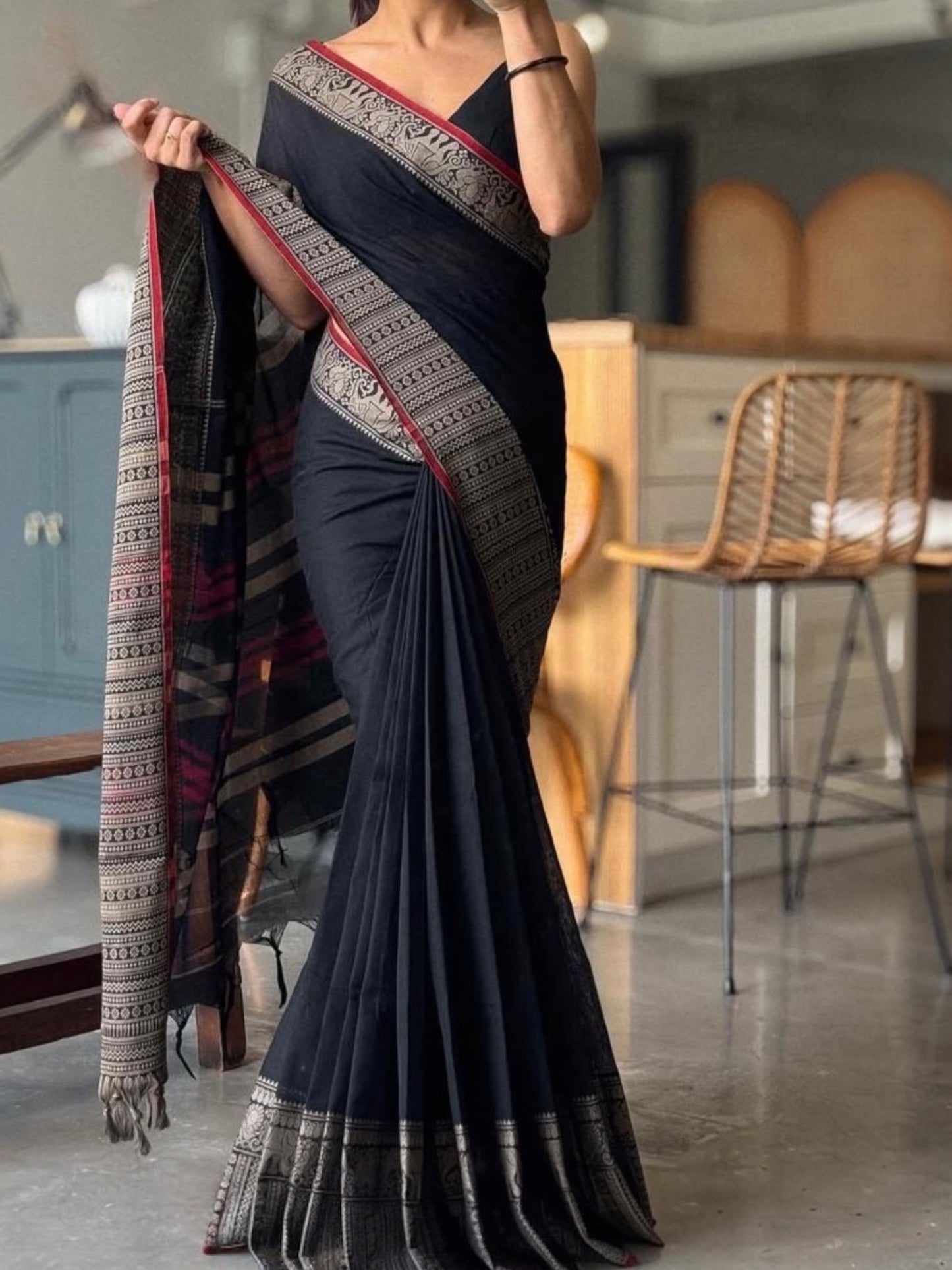 Narayanpet saree with elephant border( Black)