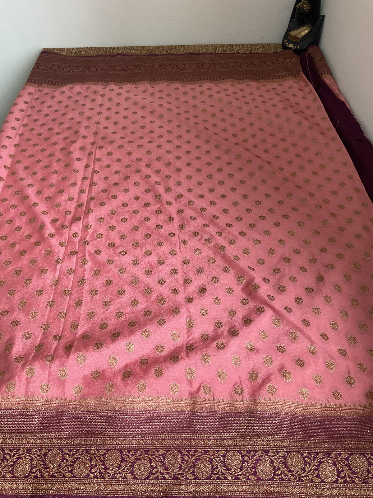 Banarasi crepe silk  saree(Onion pink with purple border)