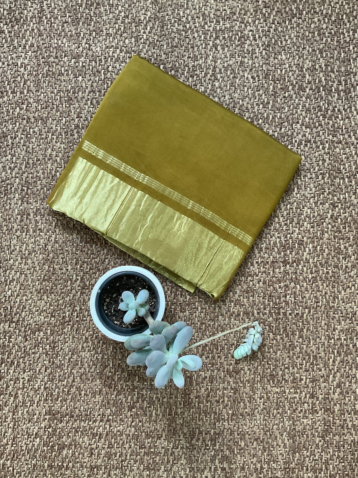 Gajji silk saree(Olive golden)