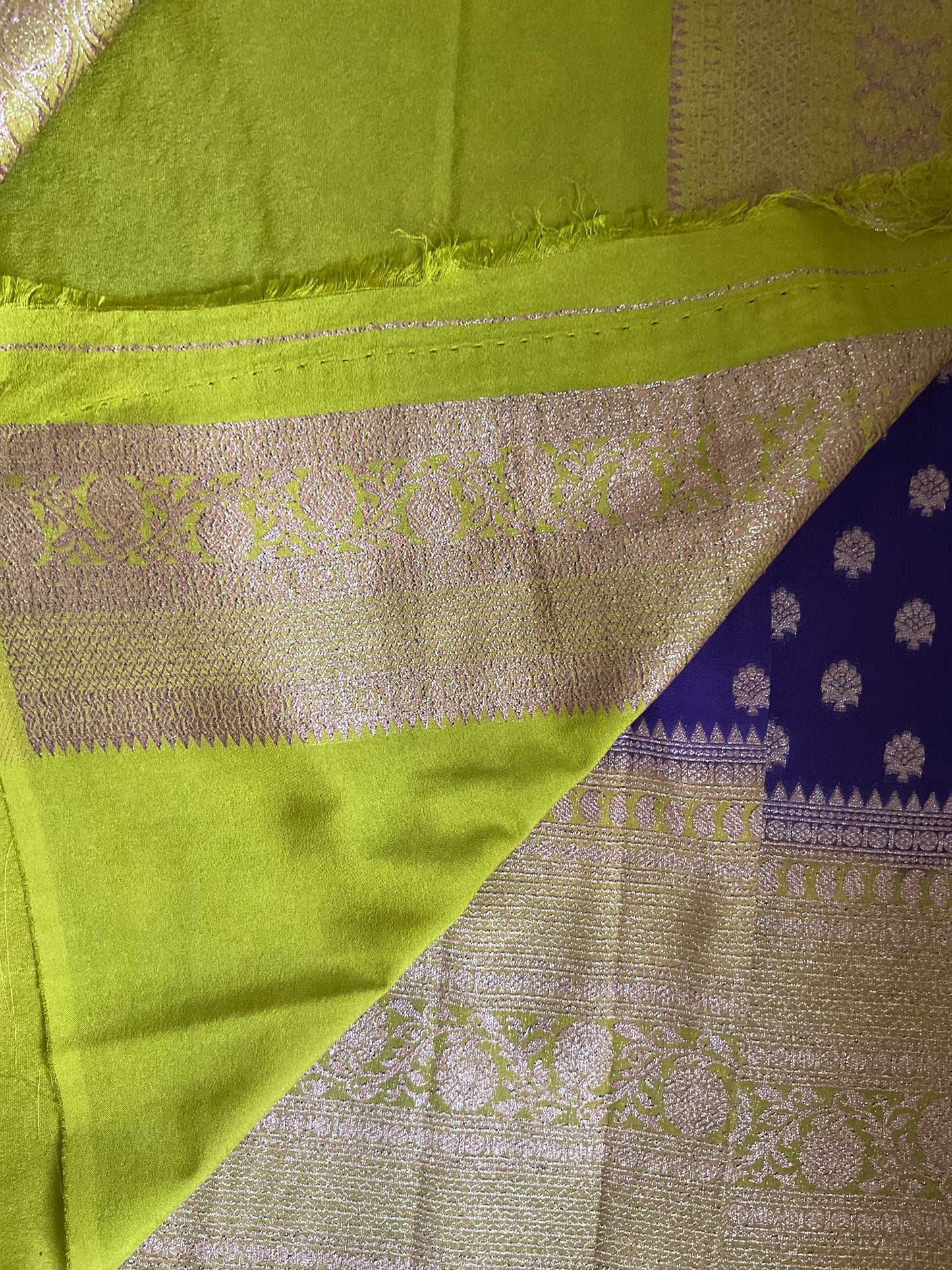 Banarasi crepe georgette saree(Royal purple with gold sari border)