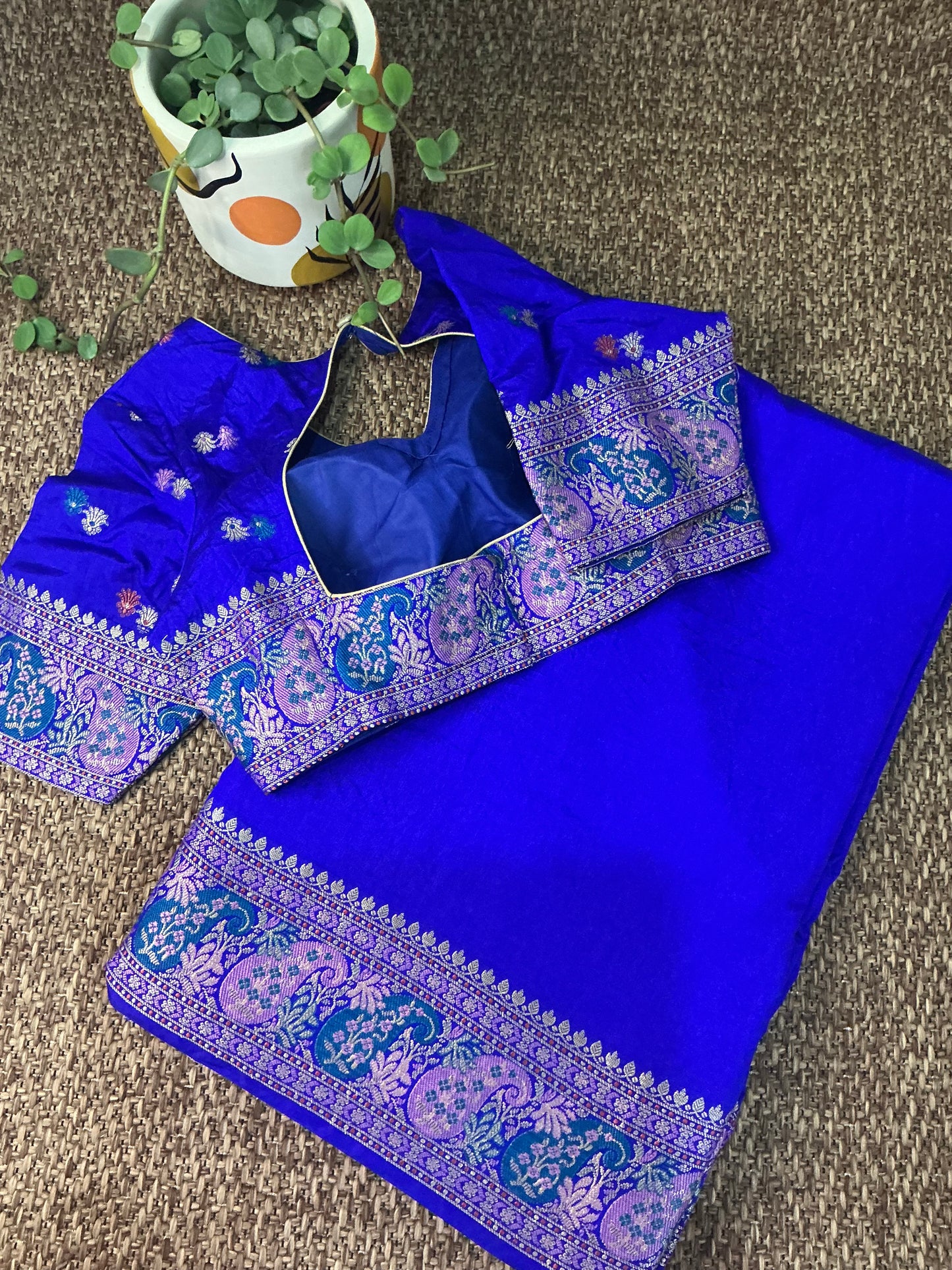 Banarasi warmsilk meenakari border saree(Royal blue)