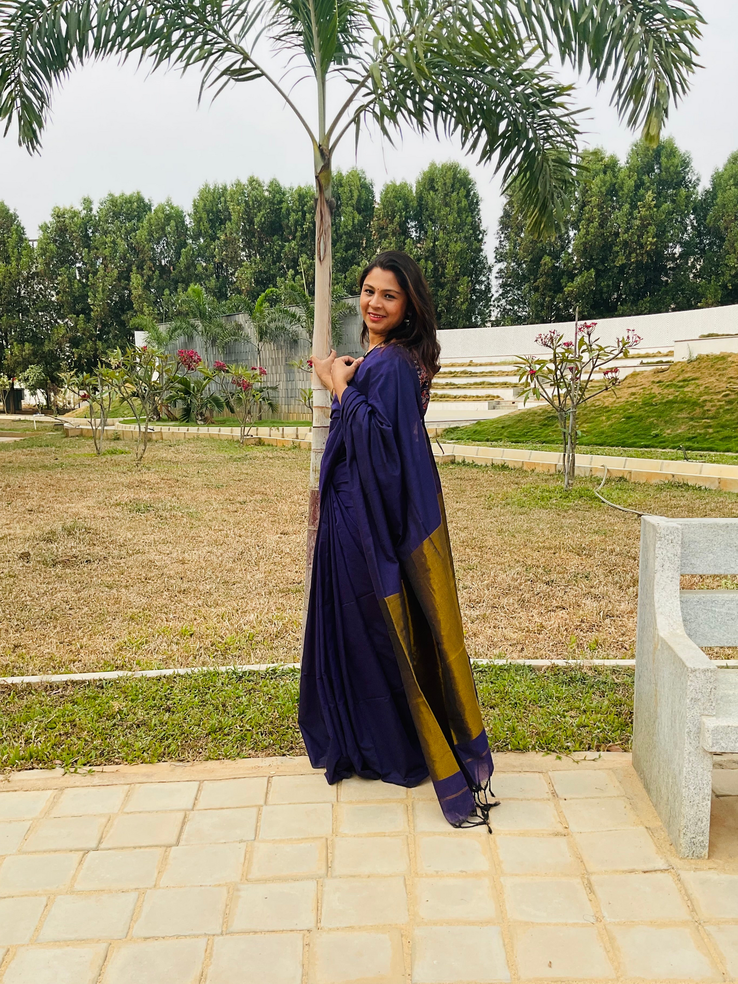 Handloom cotton saree(Royal purple with mustard pallu)