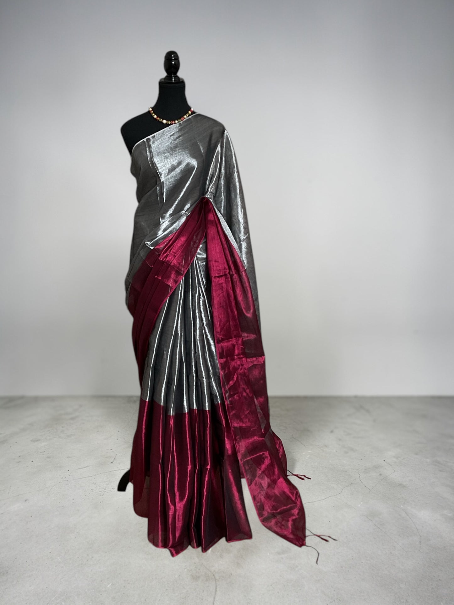 Raaga Tissue saree (Pink with silver)