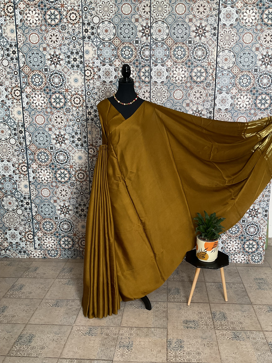 Gajji silk saree(Olive golden)