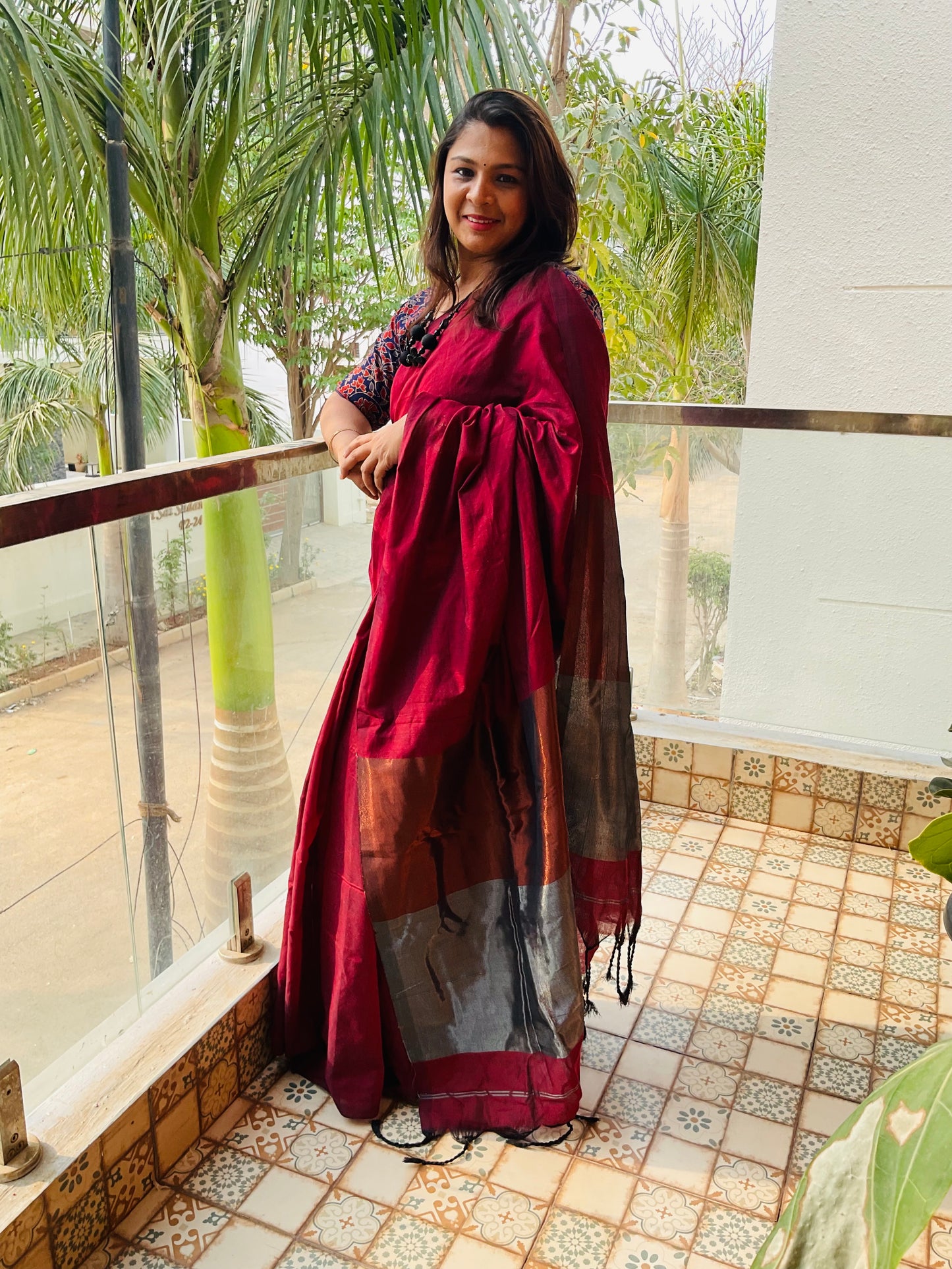 Handloom cotton saree(Deep maroon with contrast pallu)