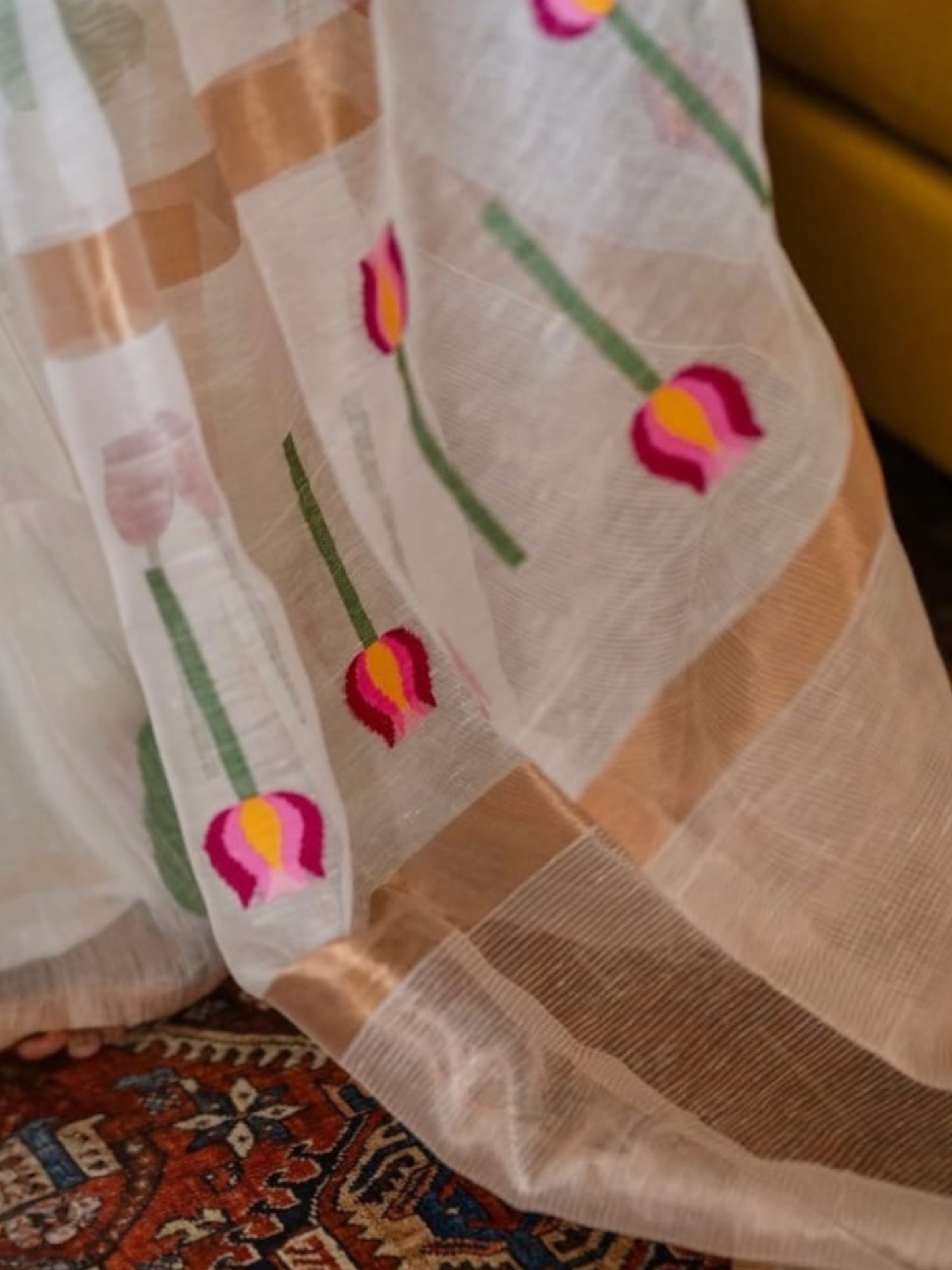 Pure Handoven Muslin jamdani linen silk saree(Ivory petal grace)