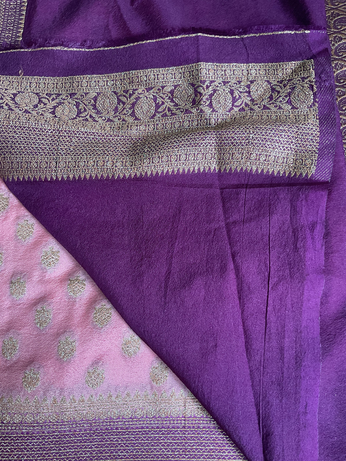 Banarasi crepe silk  saree(Onion pink with purple border)