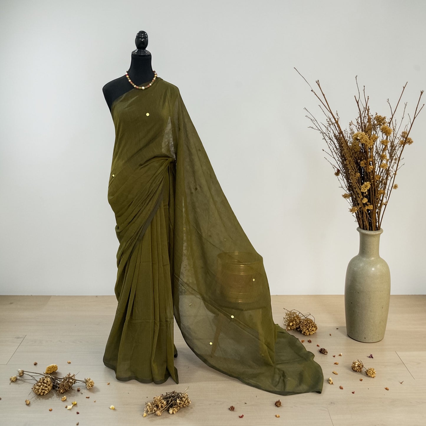 Gini Mul cotton saree (olive green)
