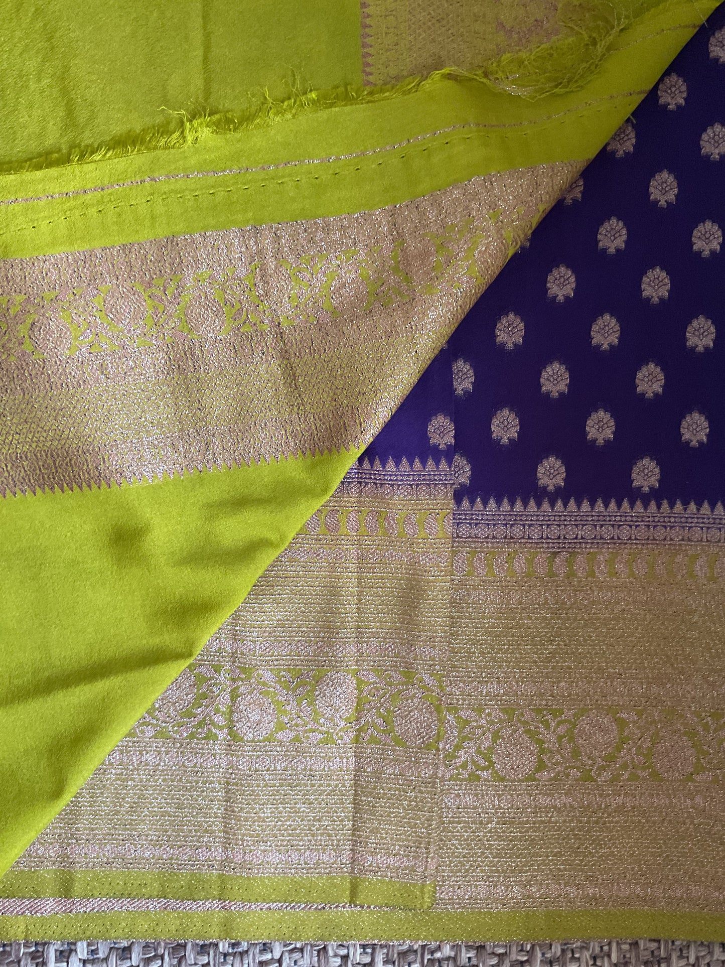 Banarasi crepe georgette saree(Royal purple with gold sari border)