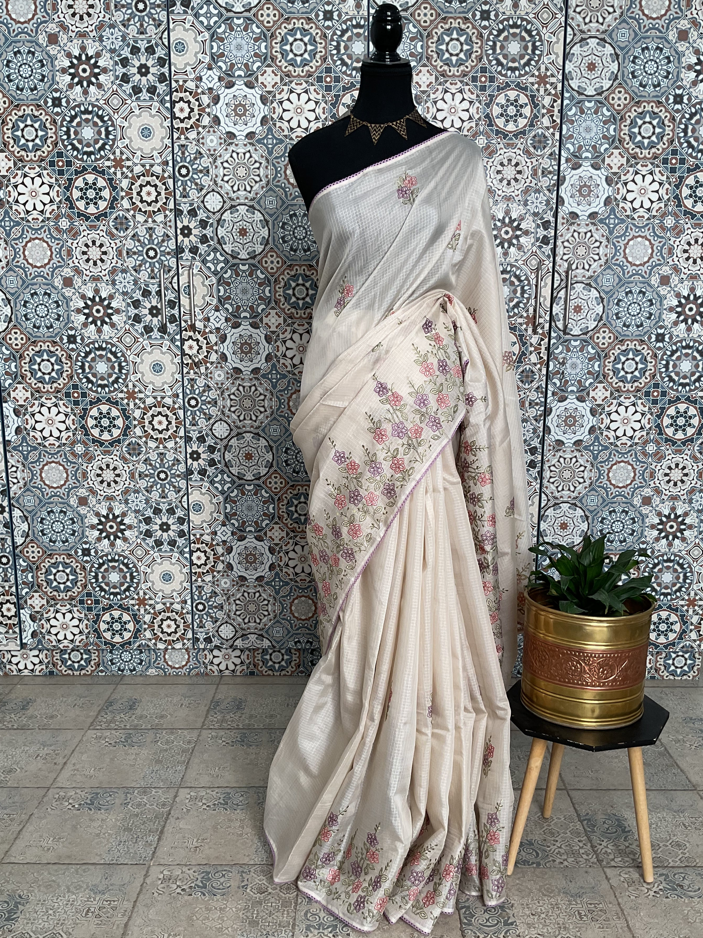 Kota Embroidery saree-Pink &lavender Floral