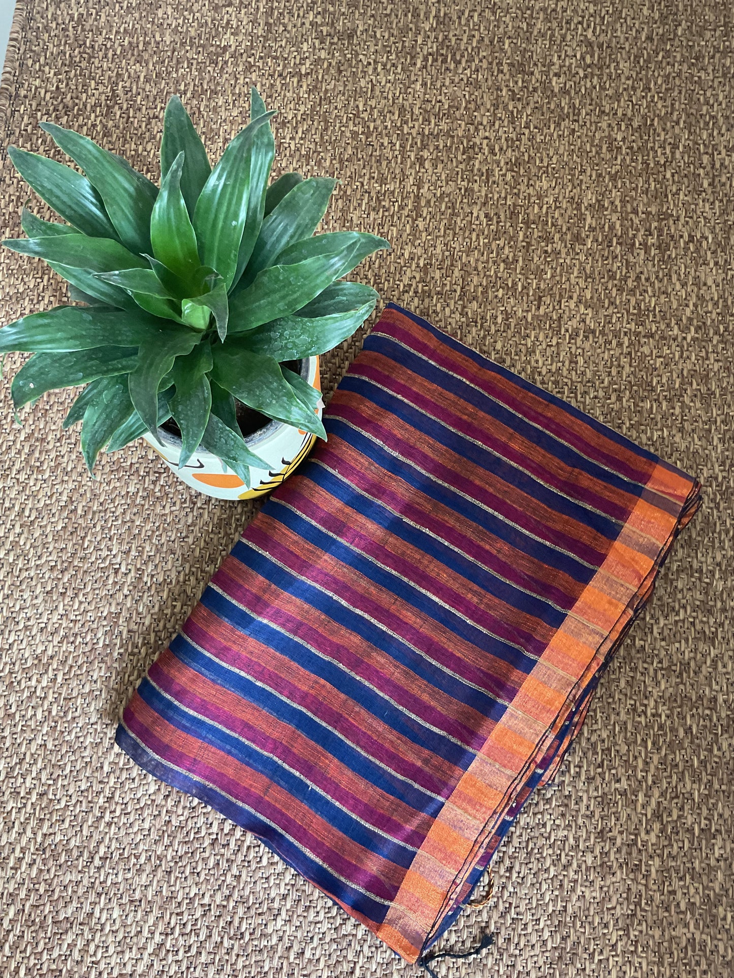 Handloom Linen saree(blue)