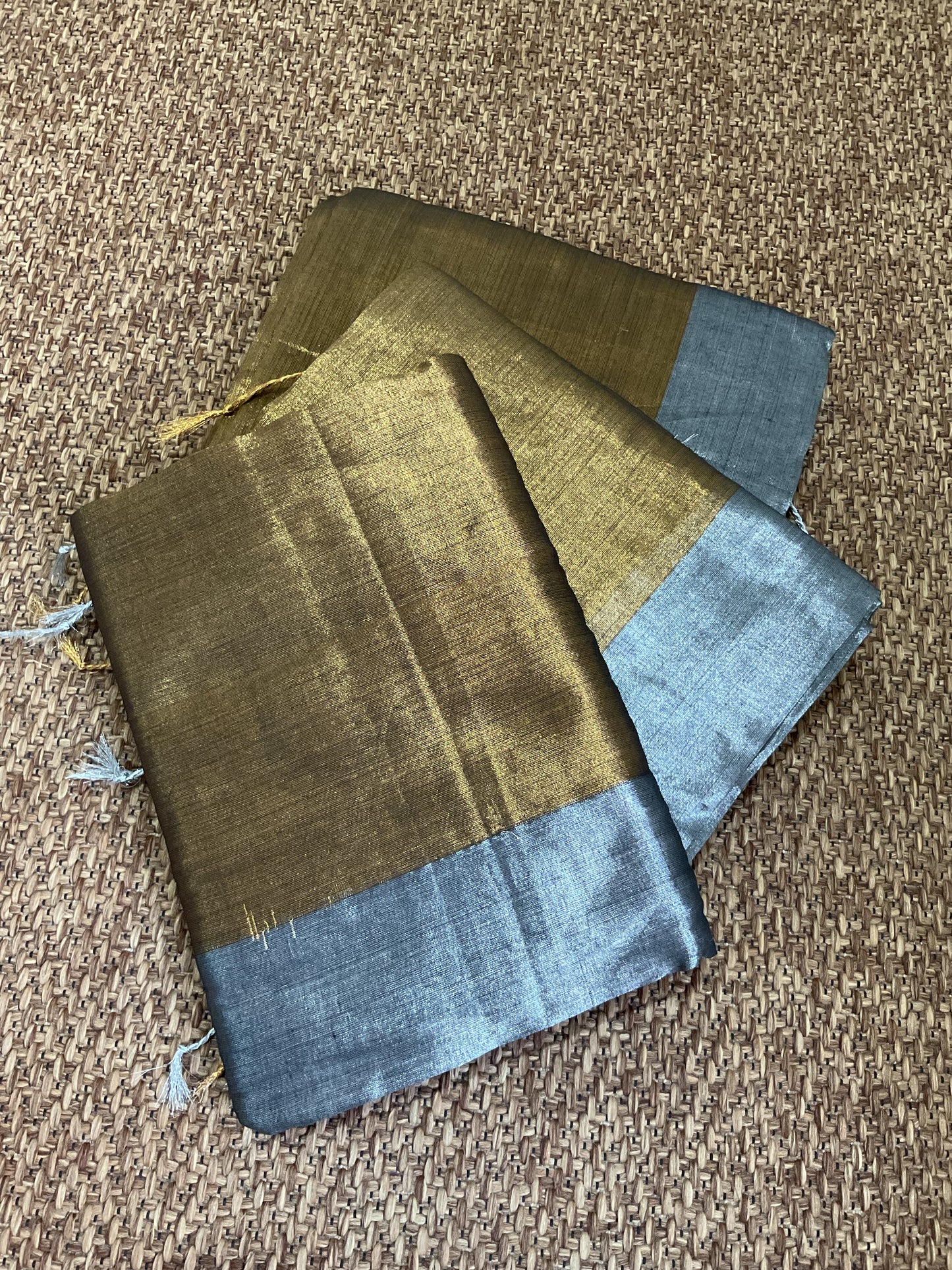 Raaga tissue saree( Gold with silver)