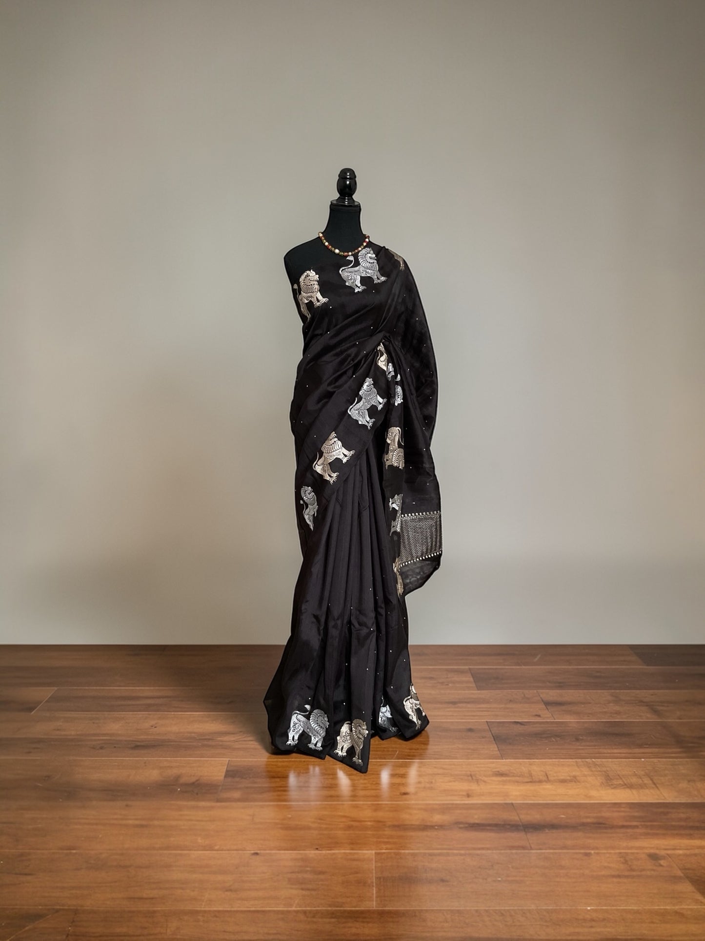 Tussar Lion motifs saree-(Black)