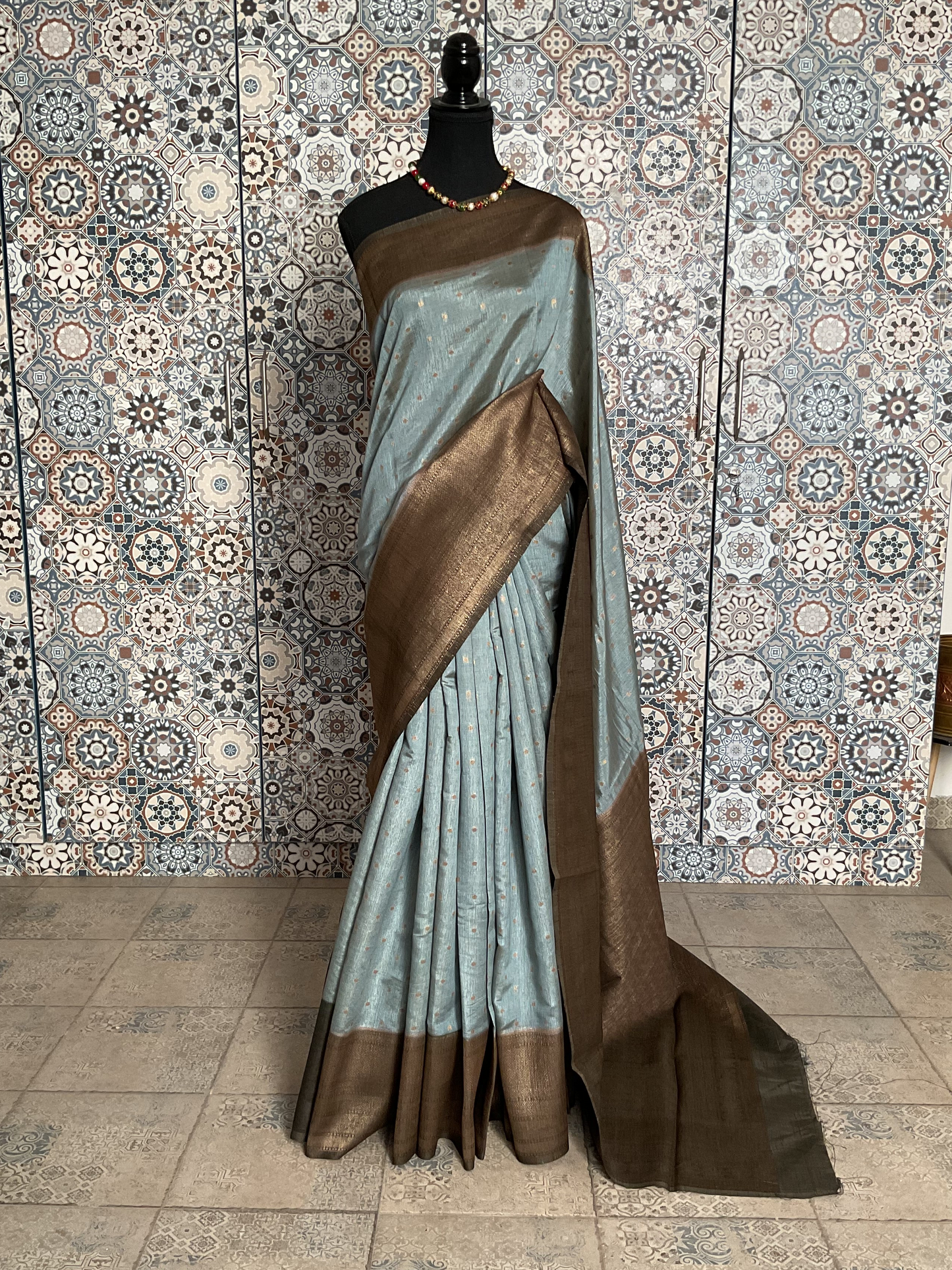 Tussar saree with green border(Aqua blue)
