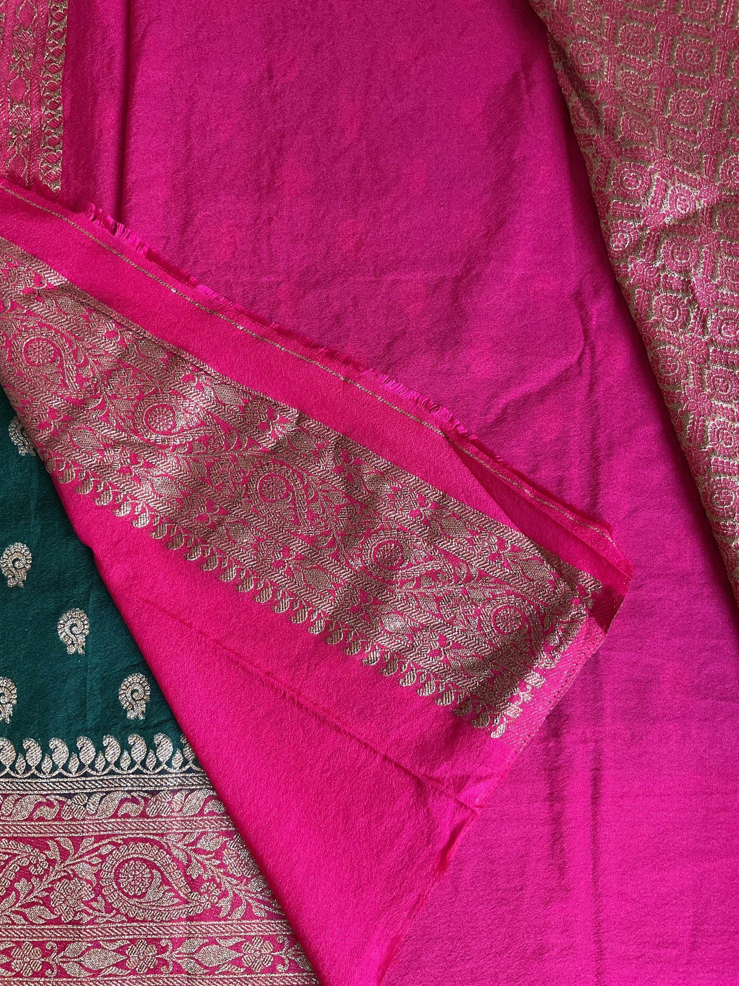 Banarasi crepe georgette Saree(Green with pink border)