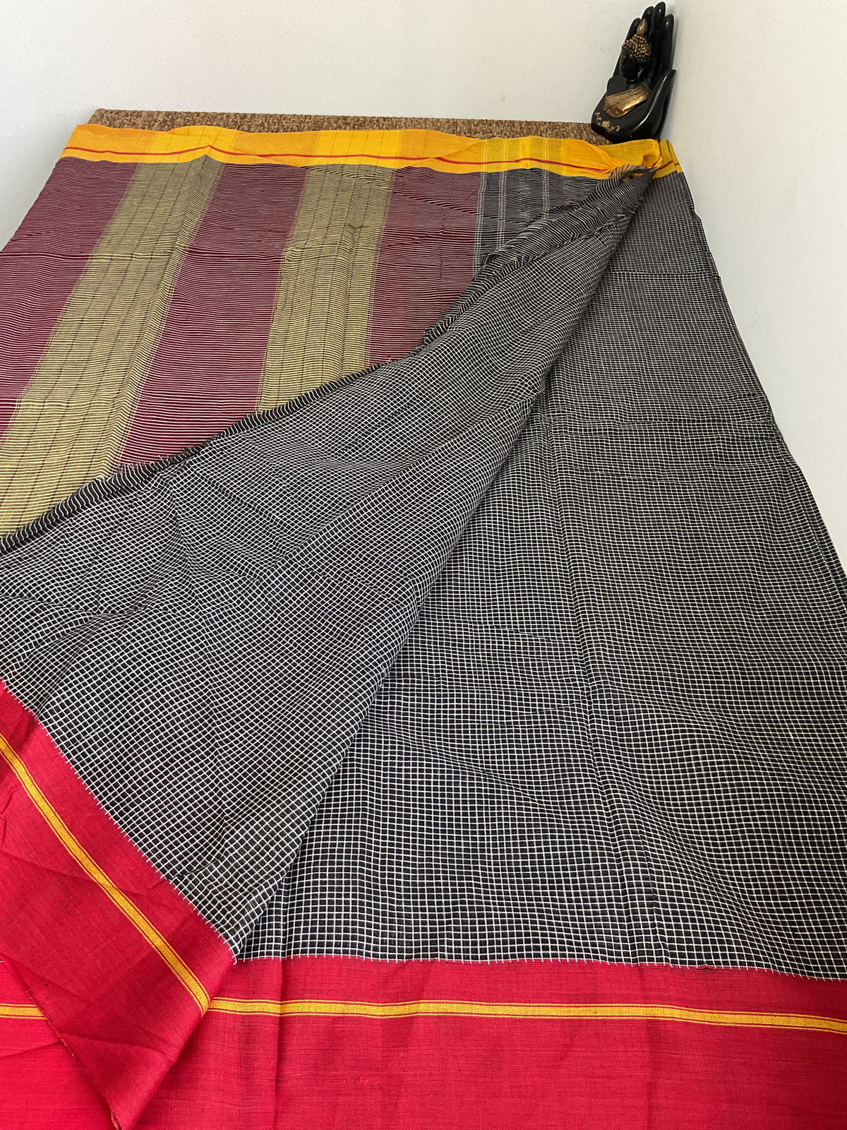 Pure Handloom Pattedanchu Cotton Saree – Black Checks with Traditional Red Pallu