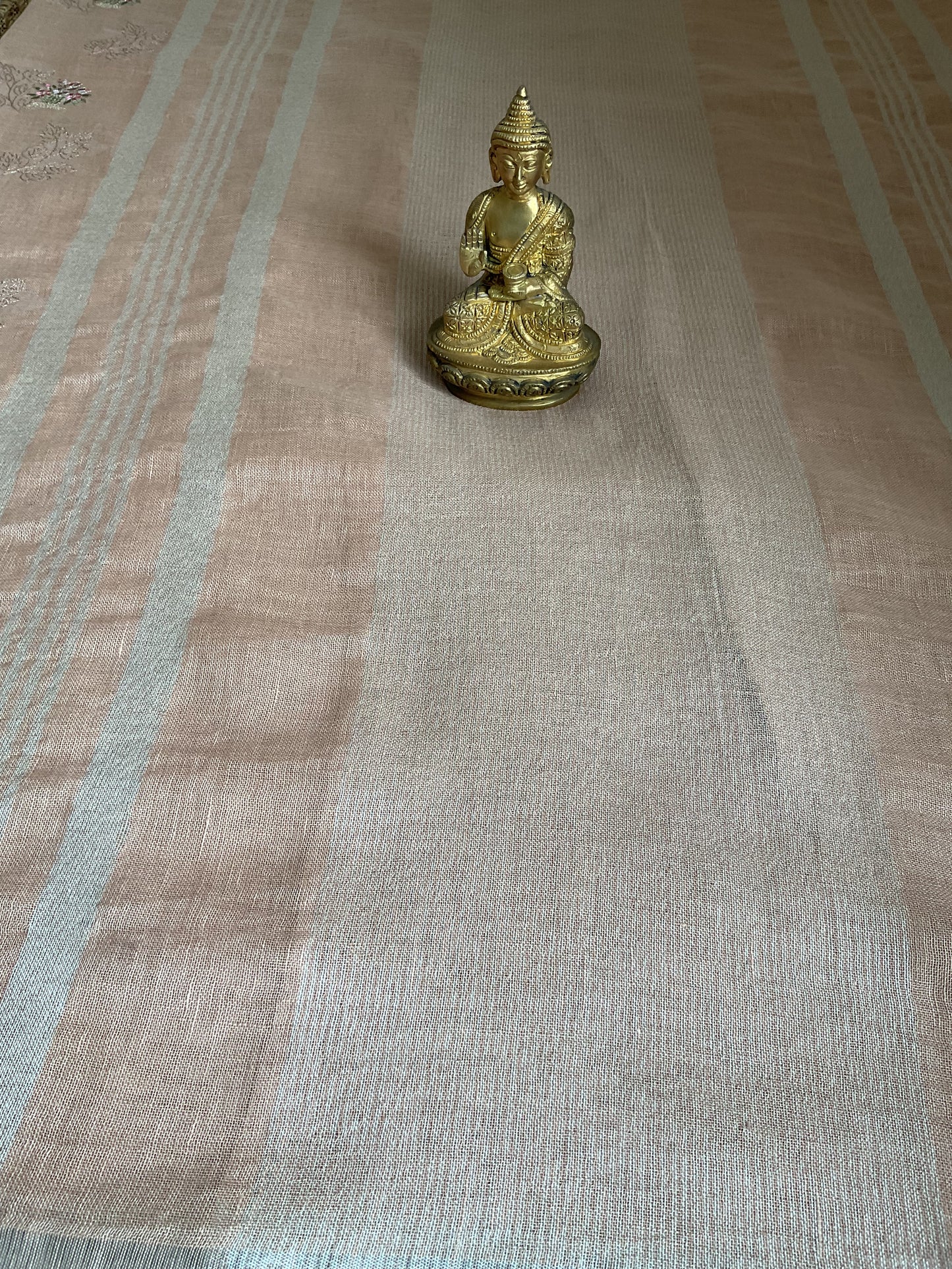 Linen saree with Kanta embroidery(Blush pink)