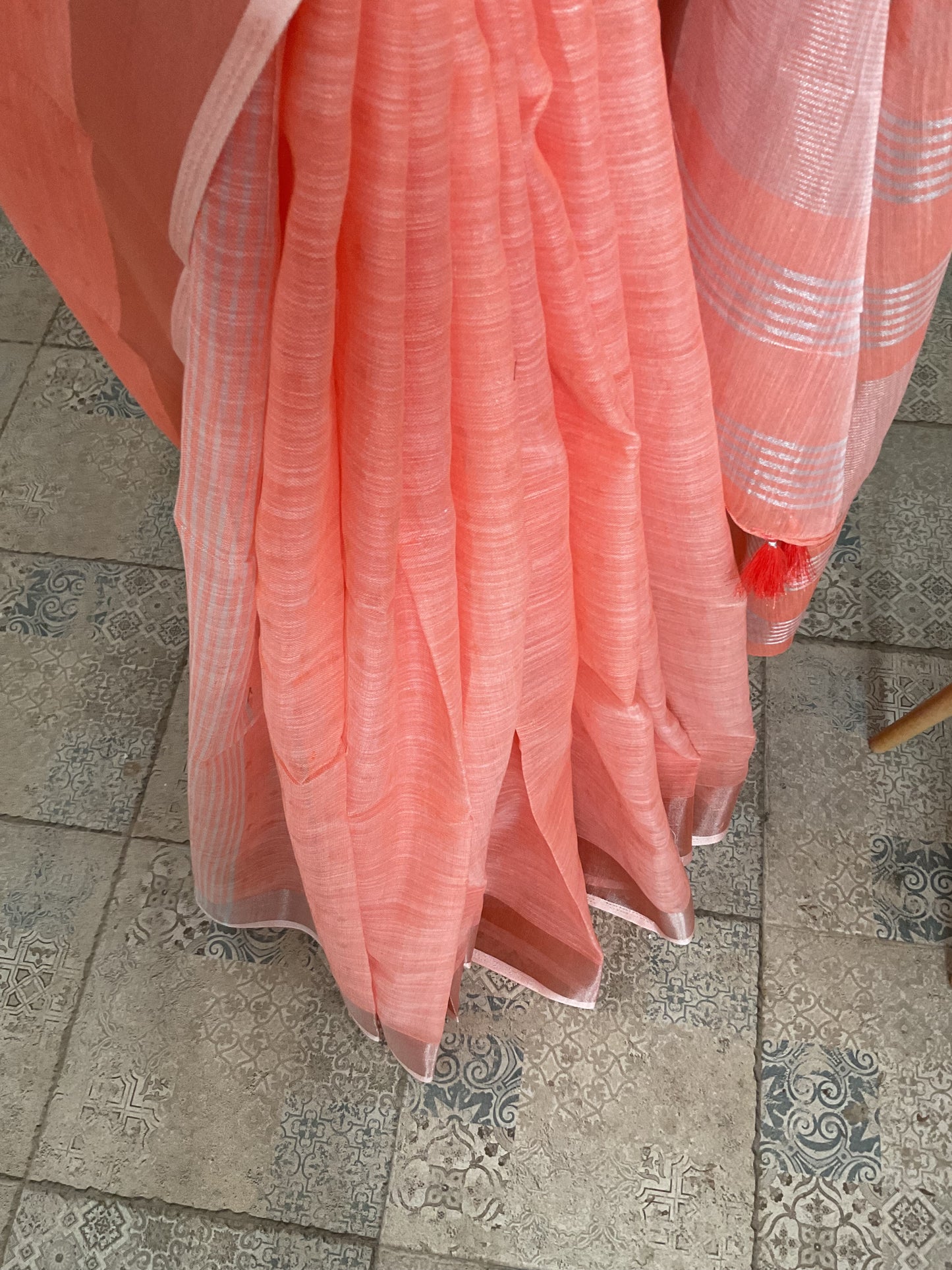 Linen cotton with silver motifs(Light pink)