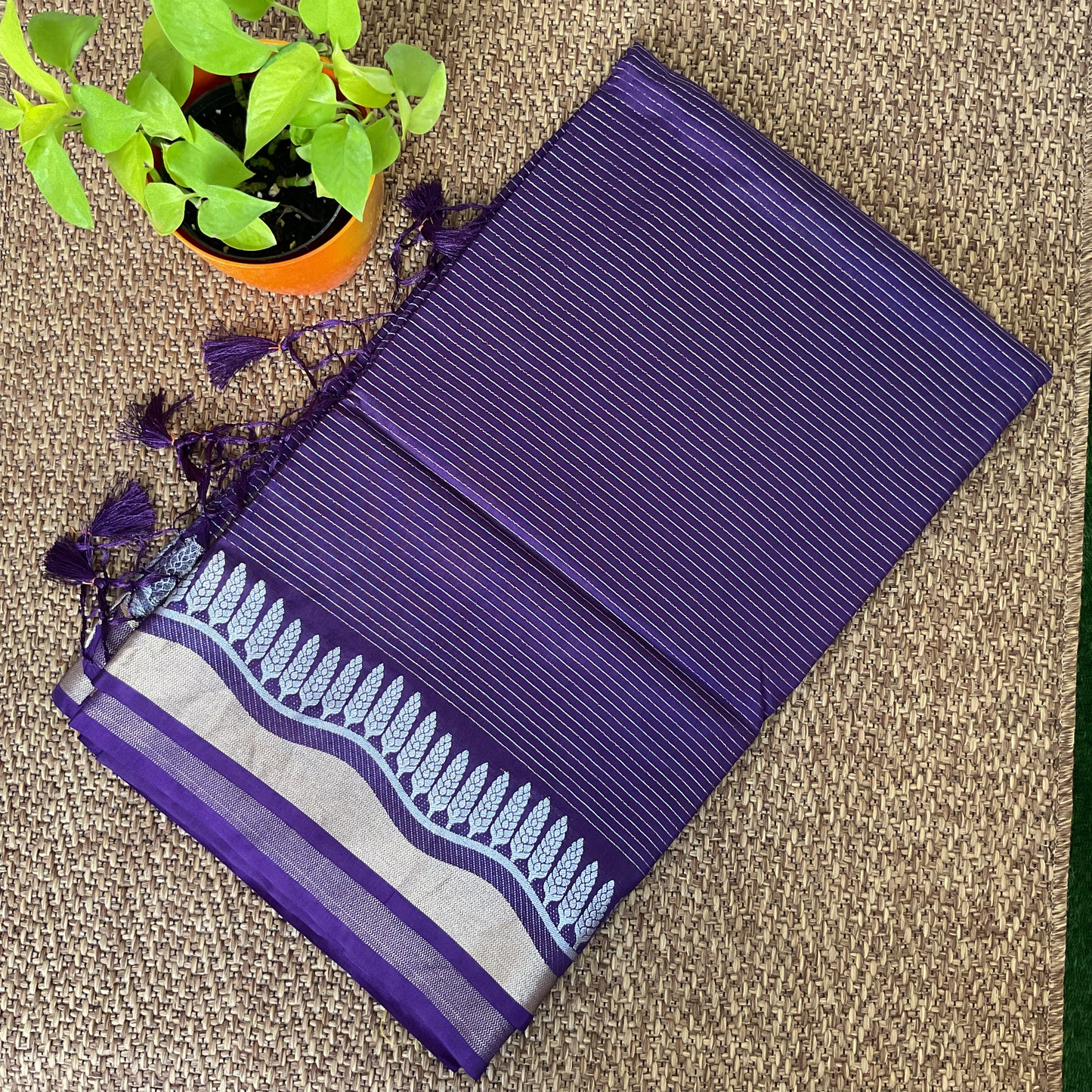 Dola silk stripes saree(Purple)