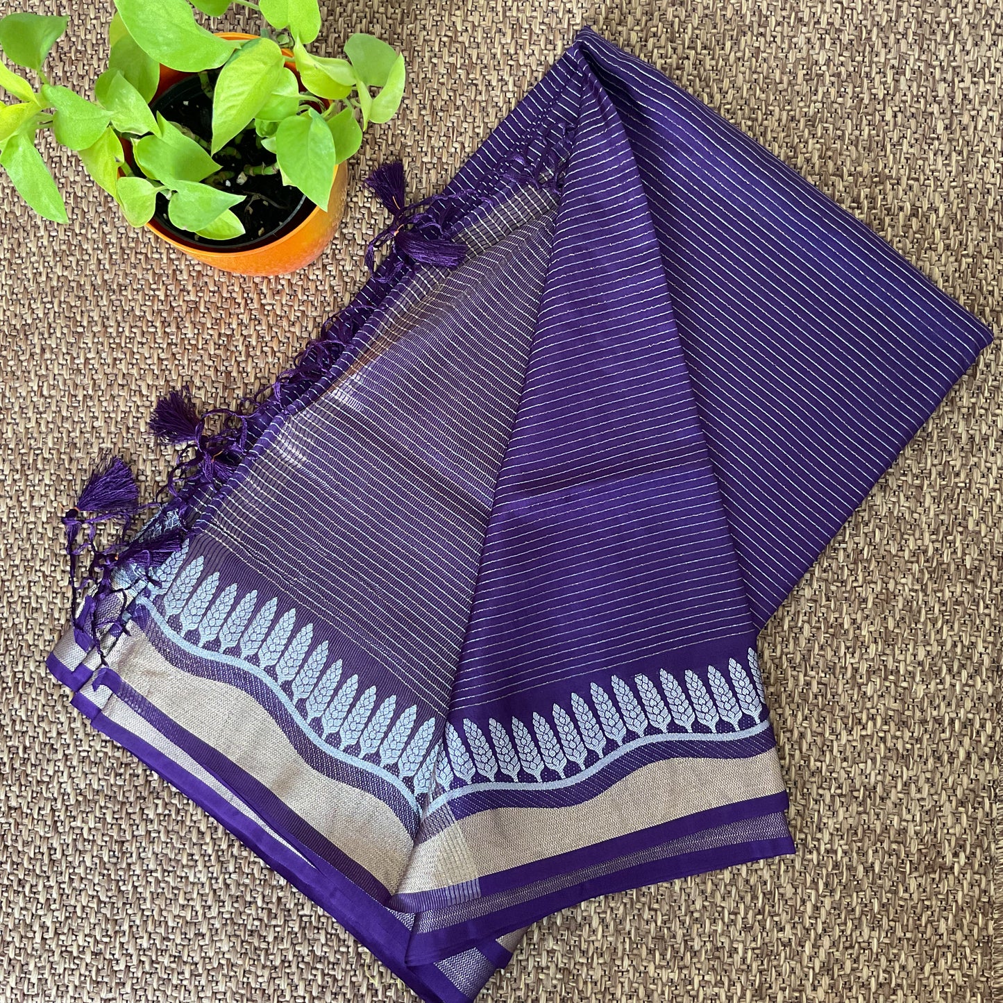 Dola silk stripes saree(Purple)