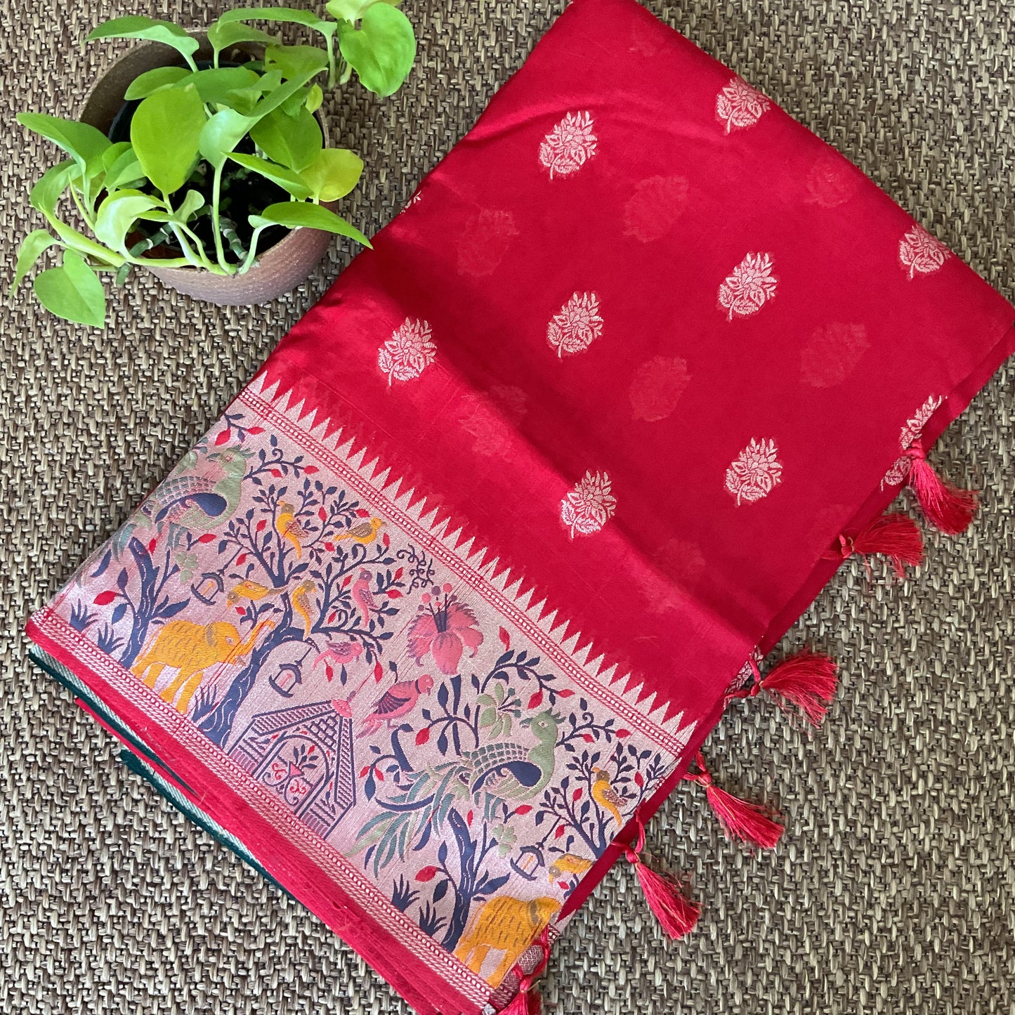 Red tussar saree
